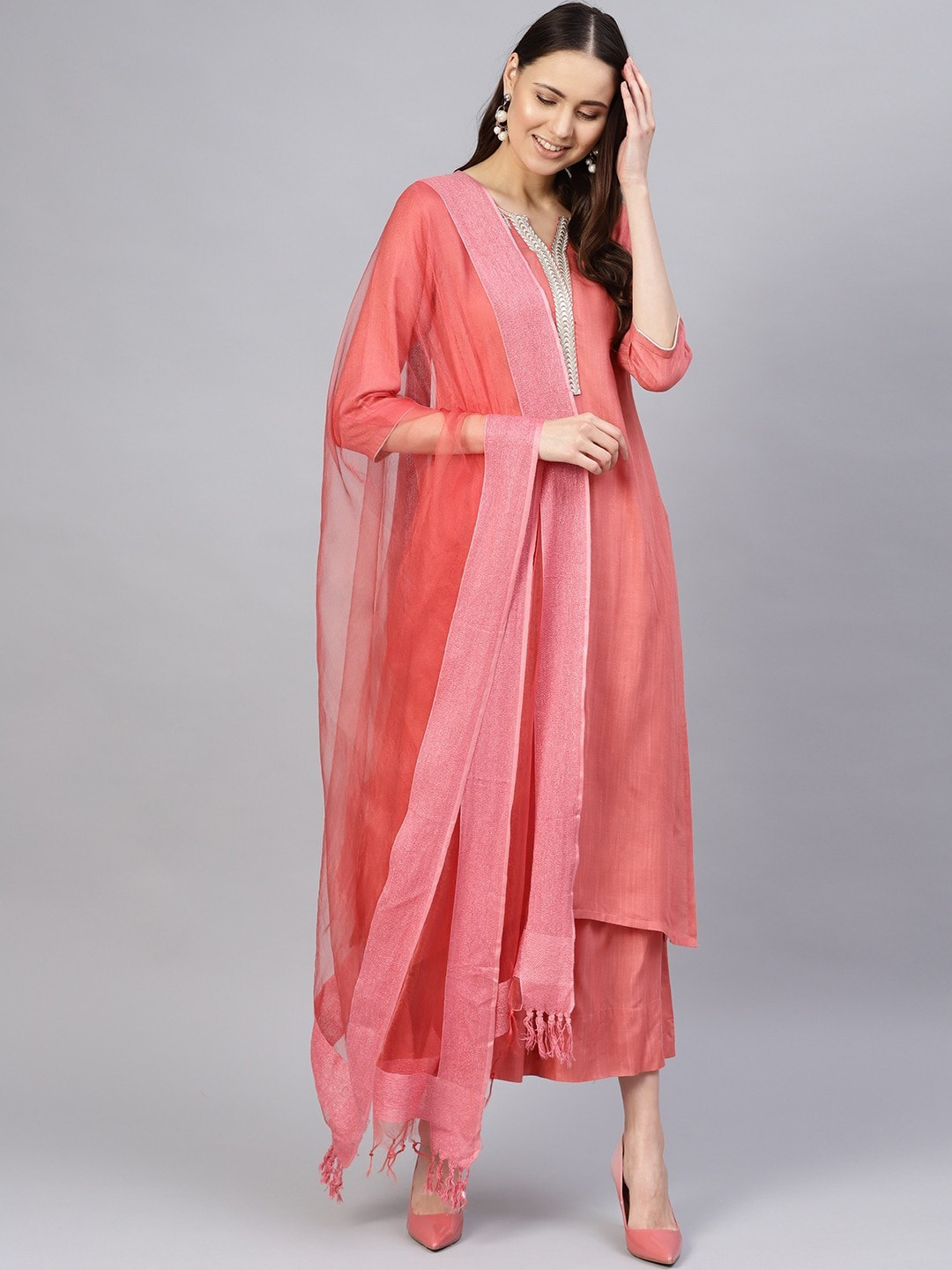 

Varanga Women Peach-Coloured Thread Work Kurta with Palazzos & With Dupatta