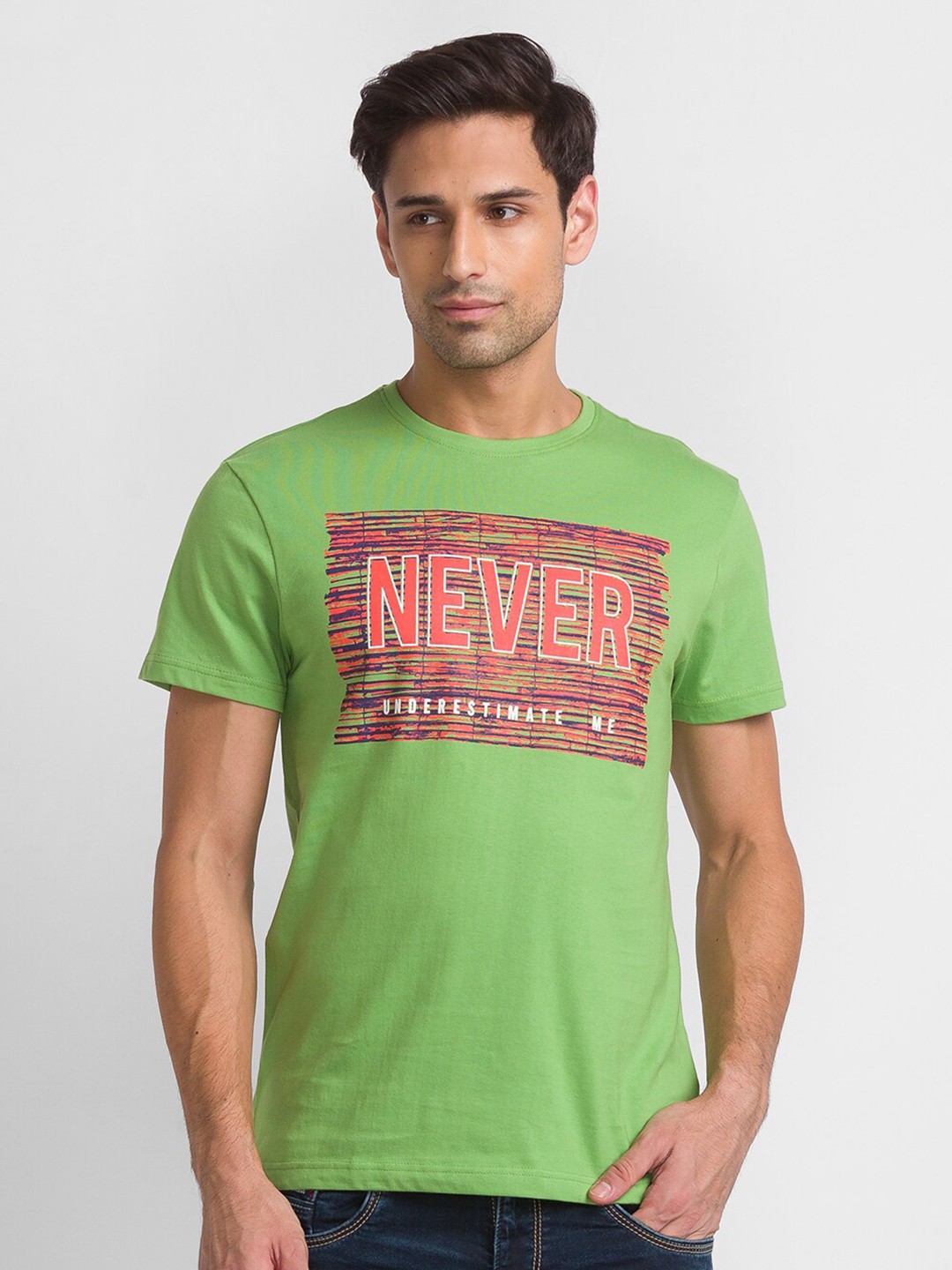 

Globus Men Green Typography Printed Slim Fit T-shirt