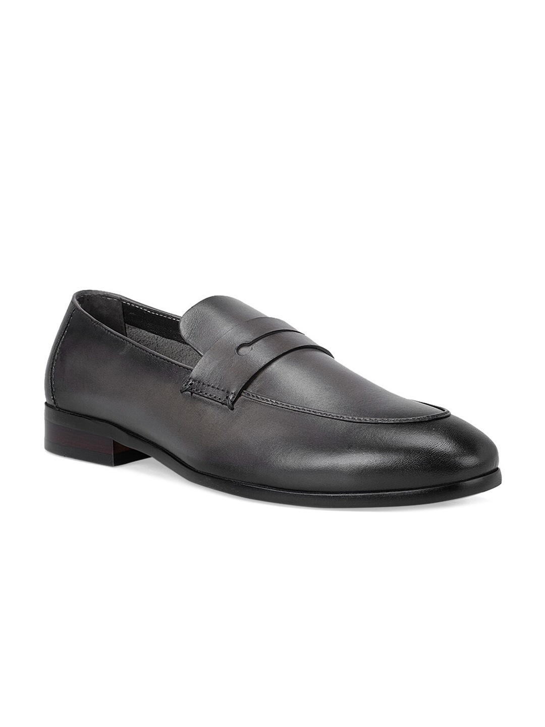 

ROSSO BRUNELLO Men Grey Solid Leather Formal Loafers