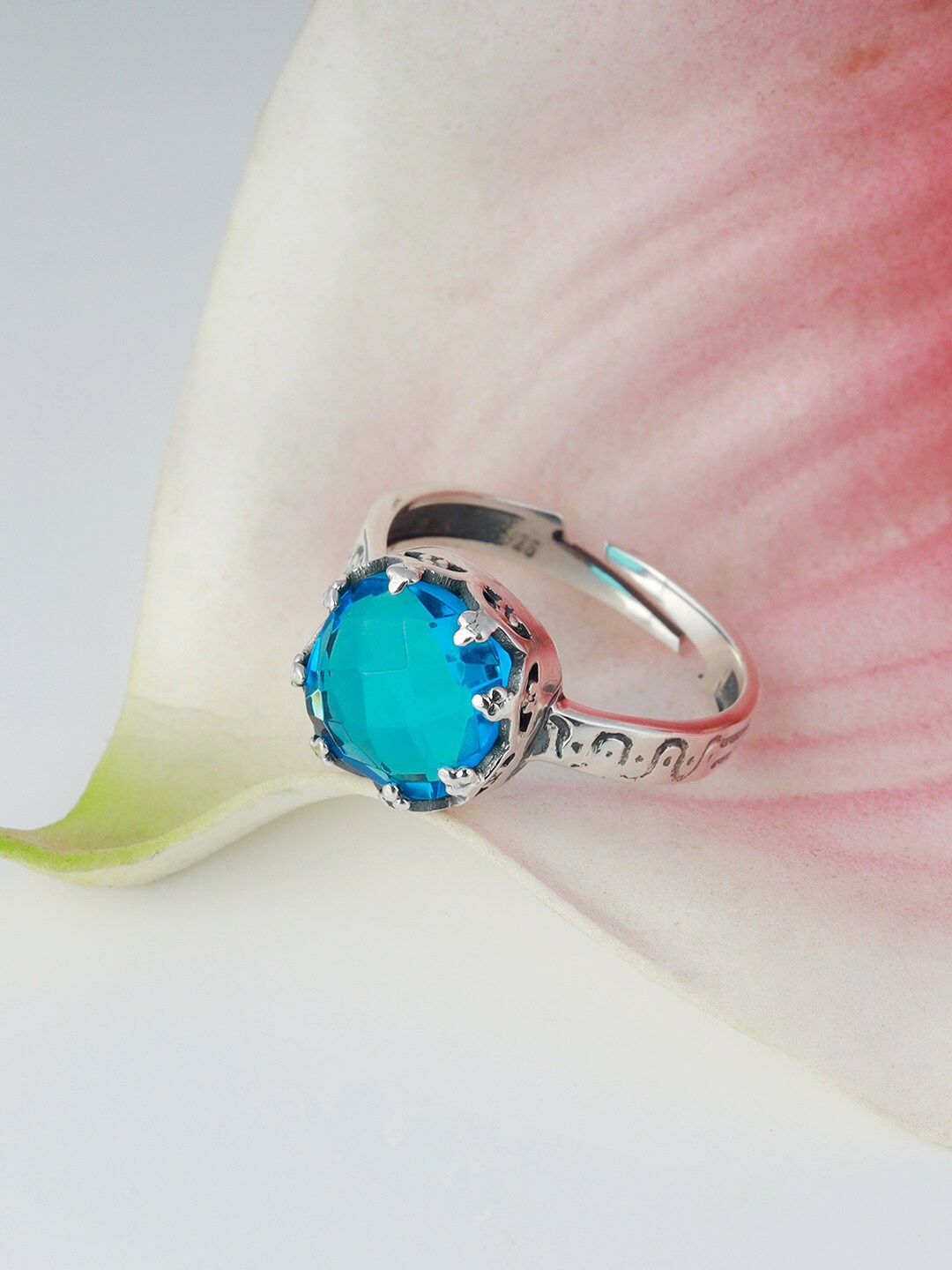 

GIVA 925 Sterling Silver Rhodium Plated Cerulean Blue Adjustable Ring