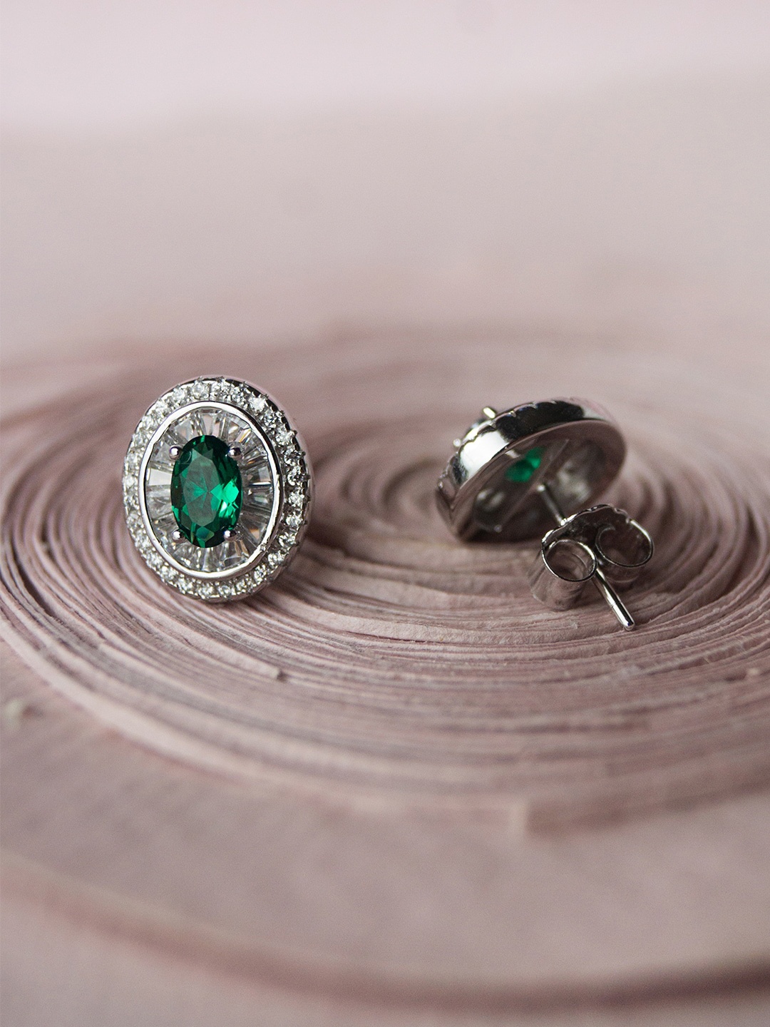 

MANNASH Silver-Toned Oval Studs Earrings