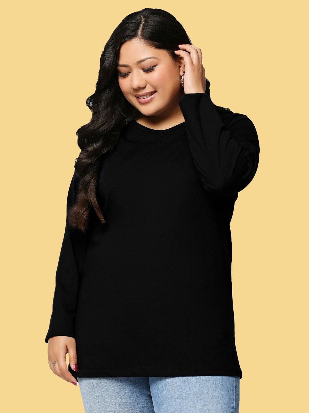 

Bewakoof Plus Women Black Pure Cotton Slim Fit T-shirt
