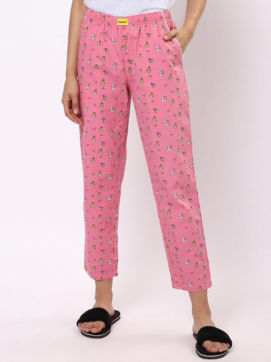 

Bewakoof Women Pink Printed Lounge Pants