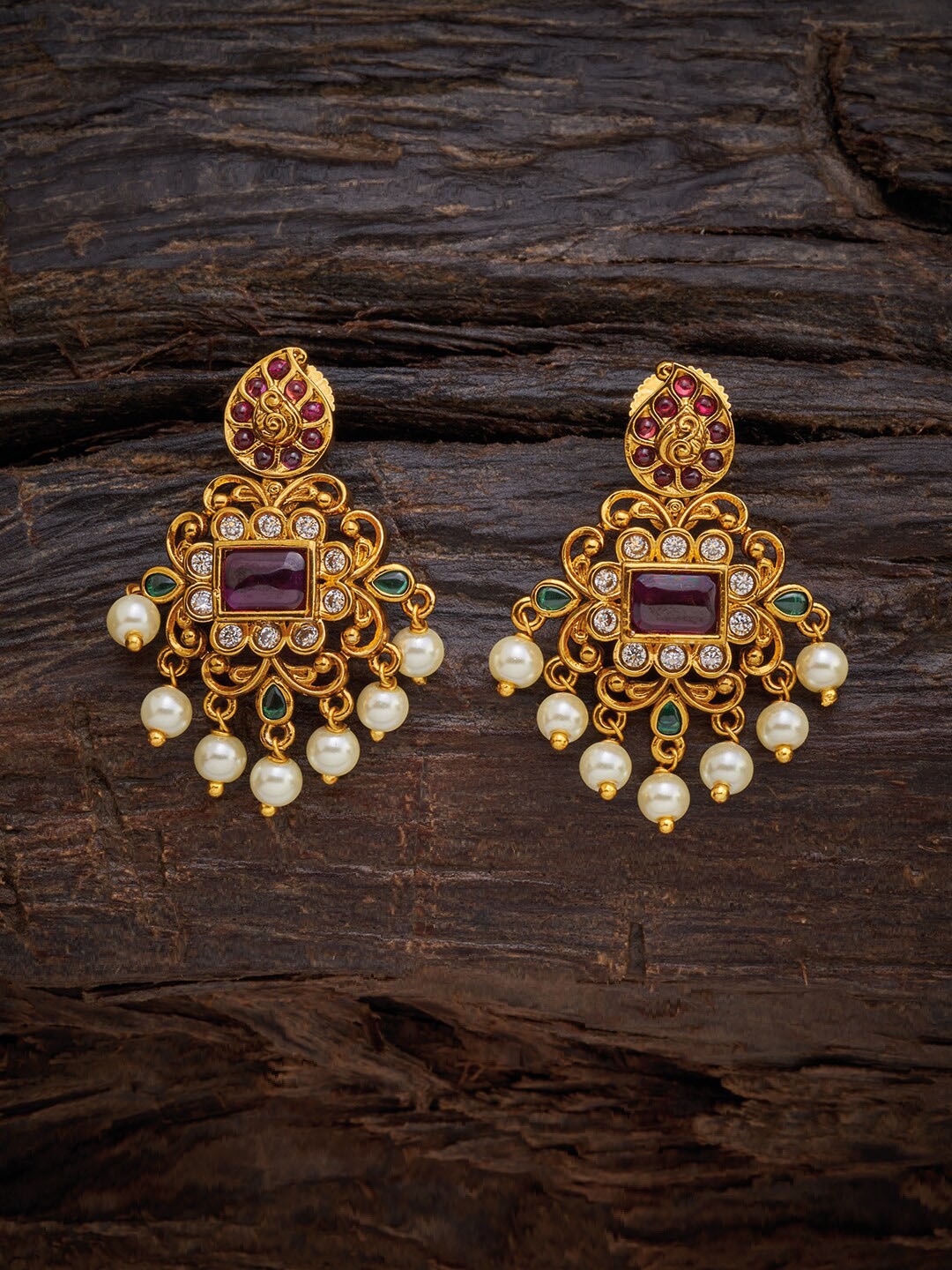 

Kushal's Fashion Jewellery Red Floral Studs Earrings