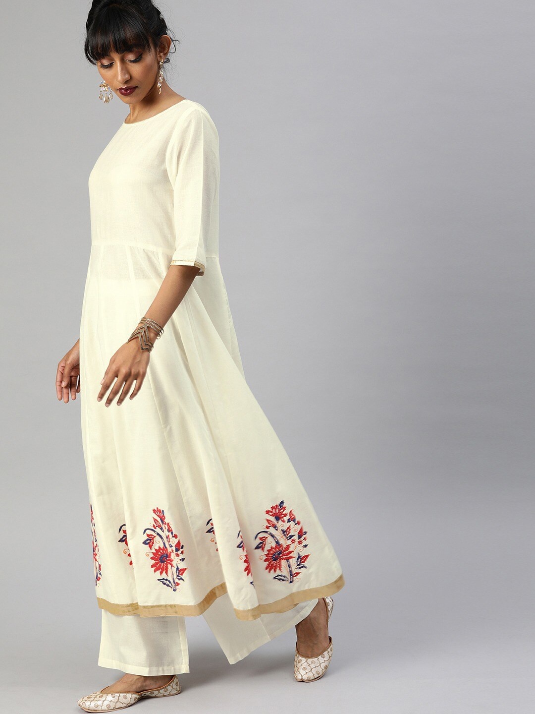 

Tulsattva Women Off White Pure Cotton Kurta with Palazzos & With Dupatta