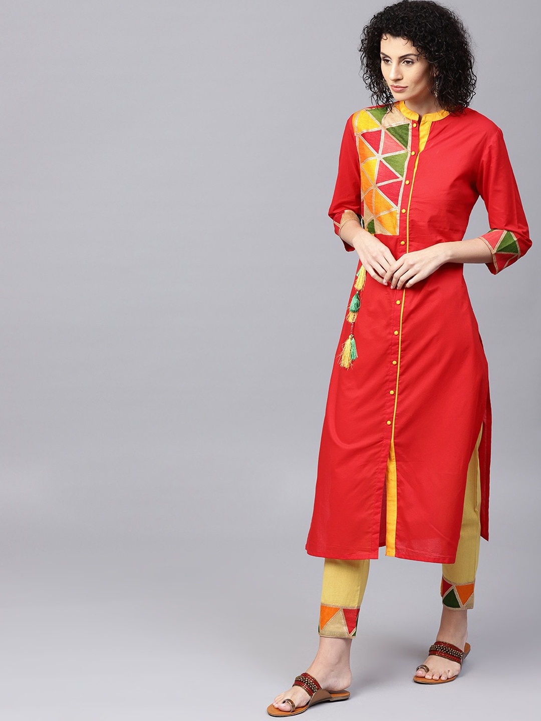 

Tulsattva Women Red Printed Pure Cotton Kurta with Trousers