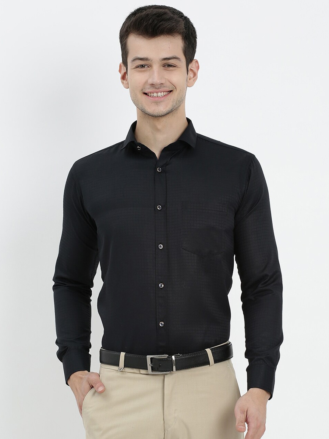 

V2 Value & Variety Men Black Grid Tattersall Checked Formal Shirt