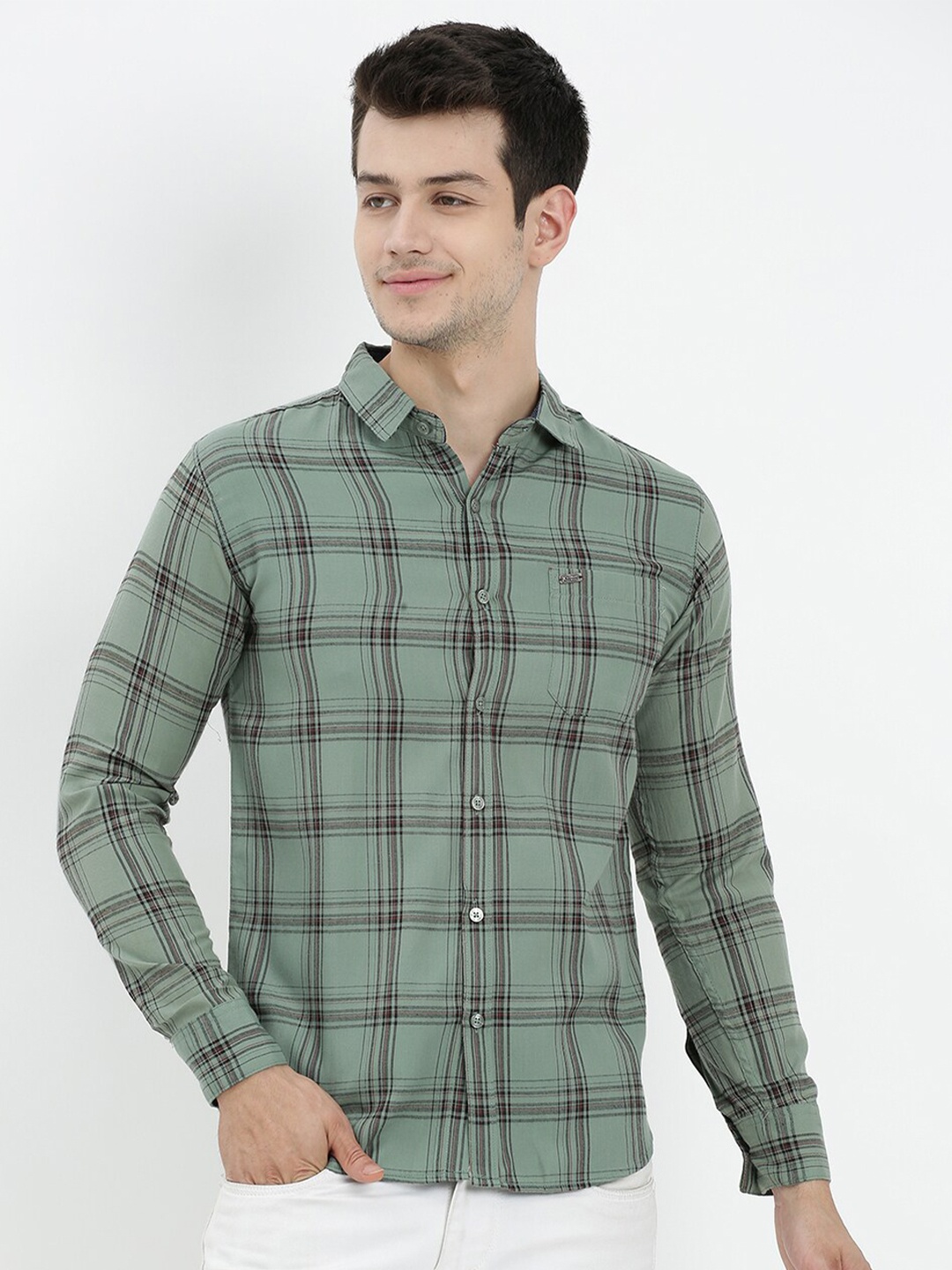 

V2 Value & Variety Men Green Slim Fit Tartan Checked Casual Shirt