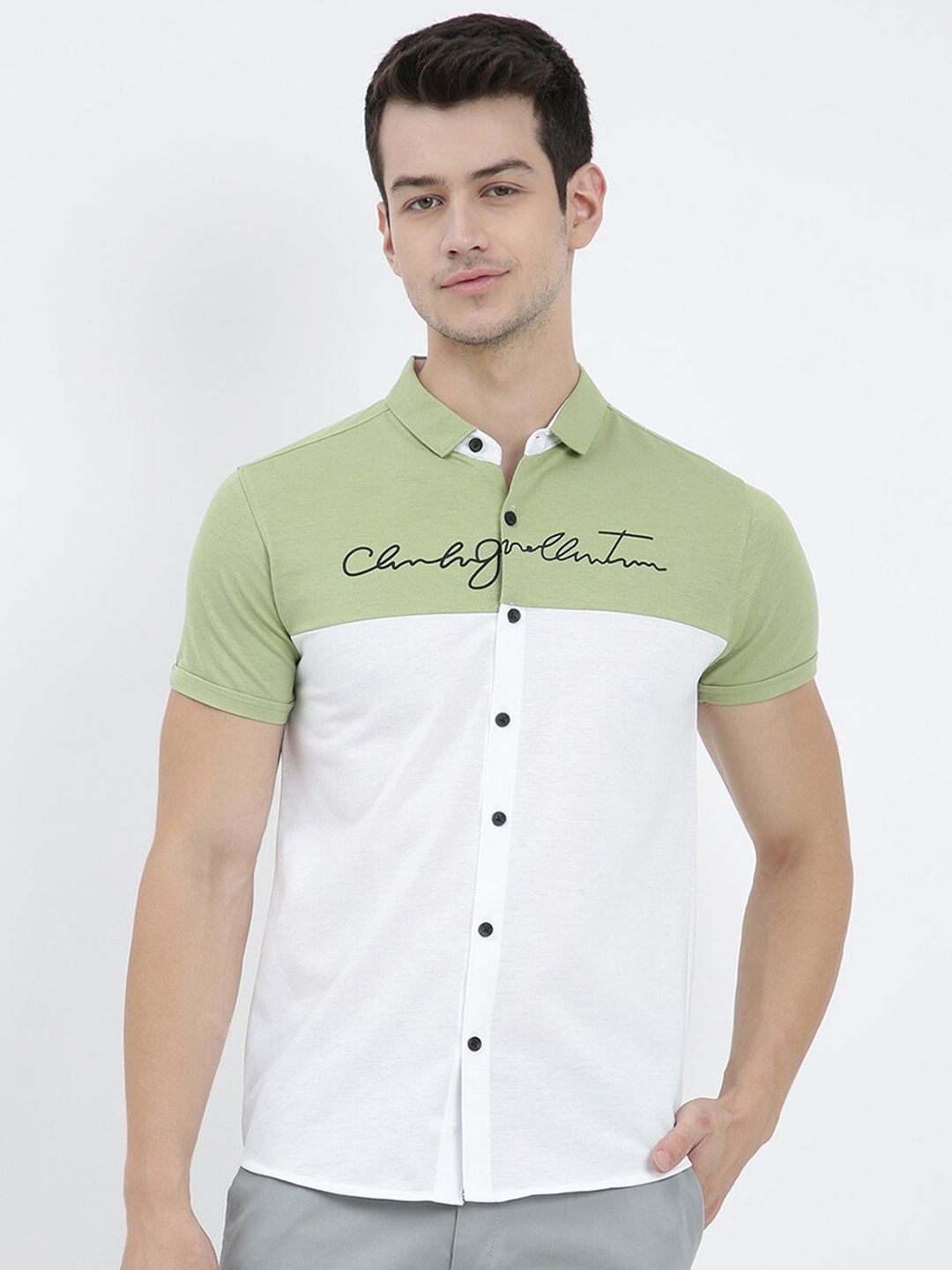 

V2 Value & Variety Men Green Slim Fit Colourblocked Casual Shirt