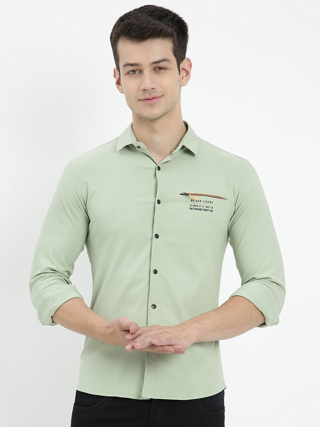 

V2 Value & Variety Men Green Slim Fit Printed Casual Shirt