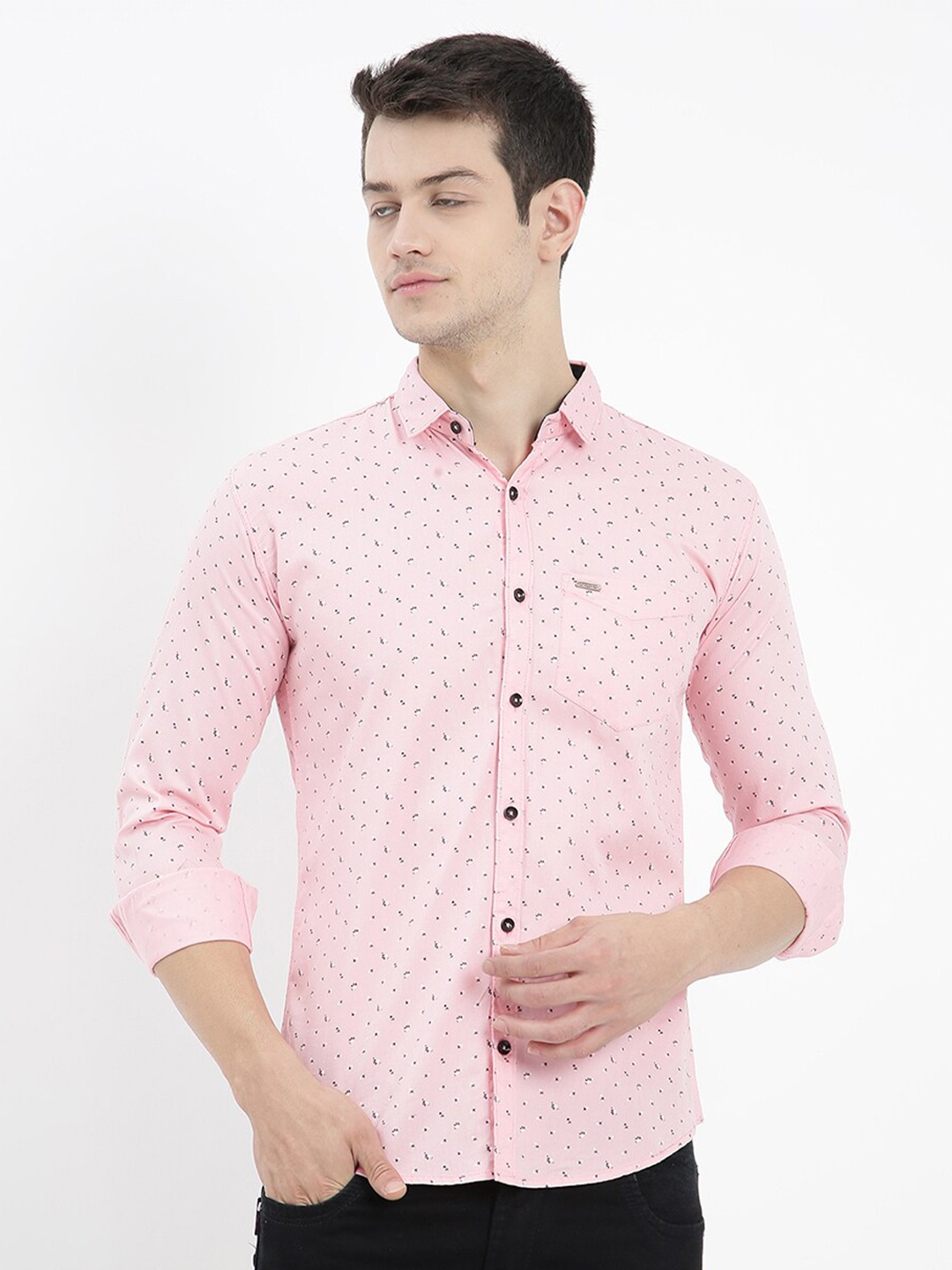 

V2 Value & Variety Men Pink Slim Fit Floral Printed Casual Shirt