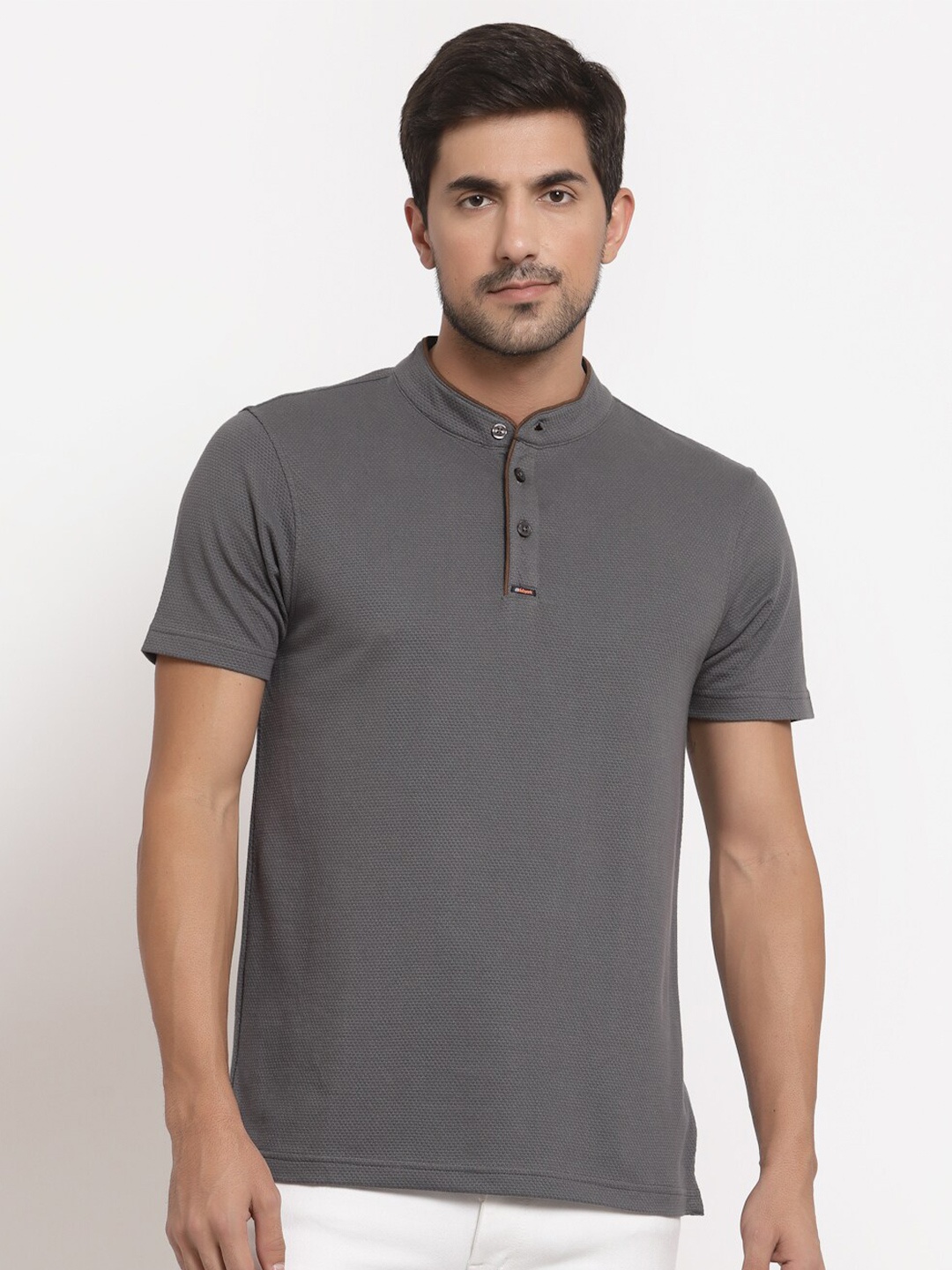 

Club York Men Grey Henley Neck T-shirt