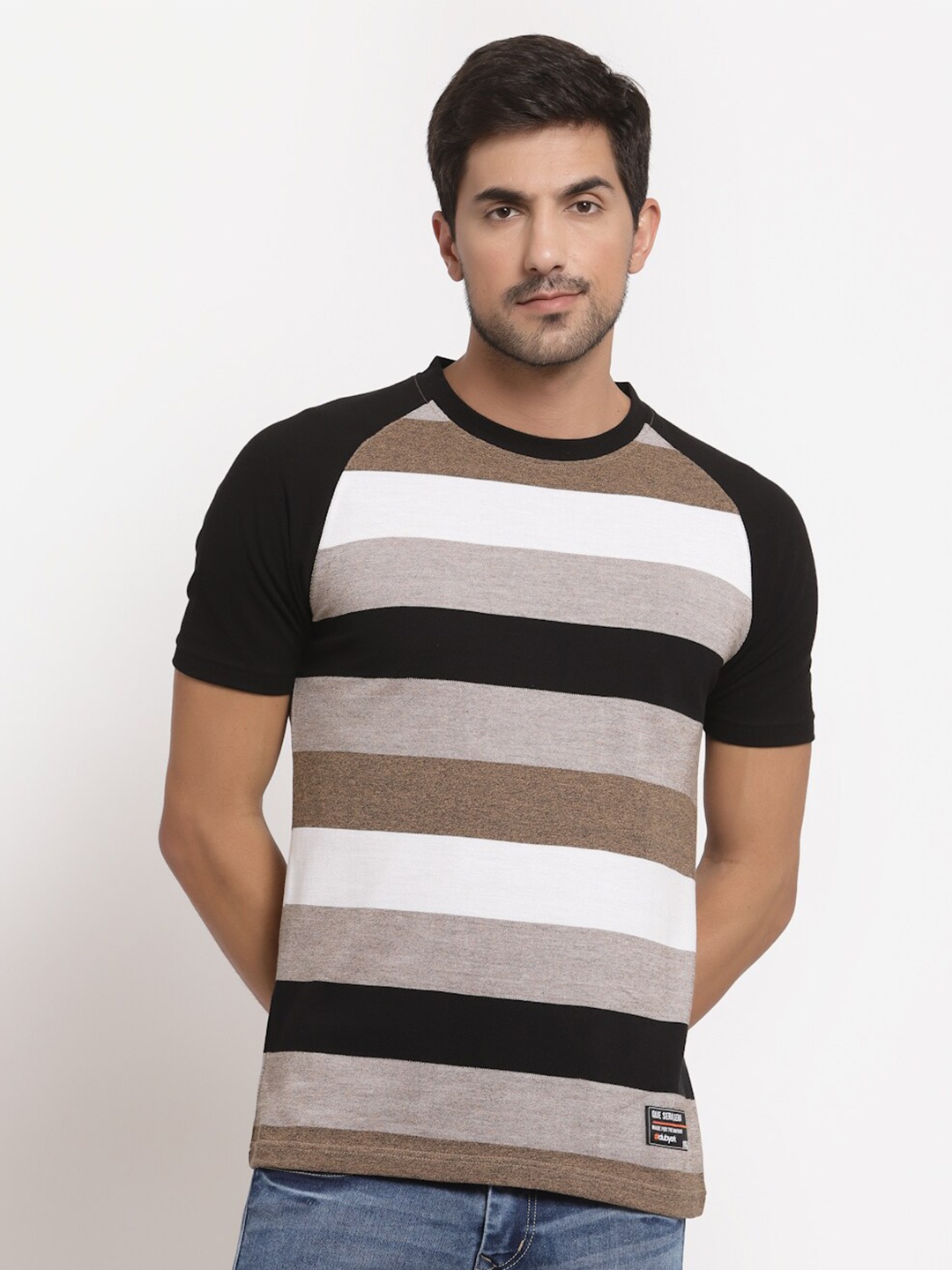 

Club York Men Black Striped T-shirt