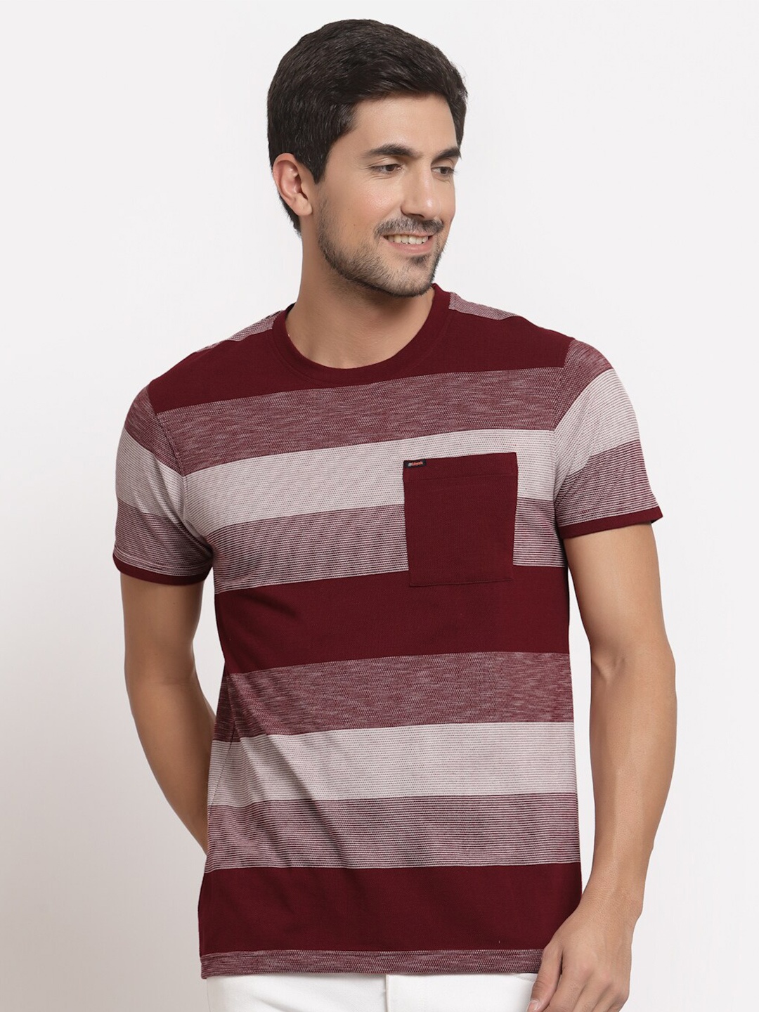 

Club York Men Maroon Striped T-shirt