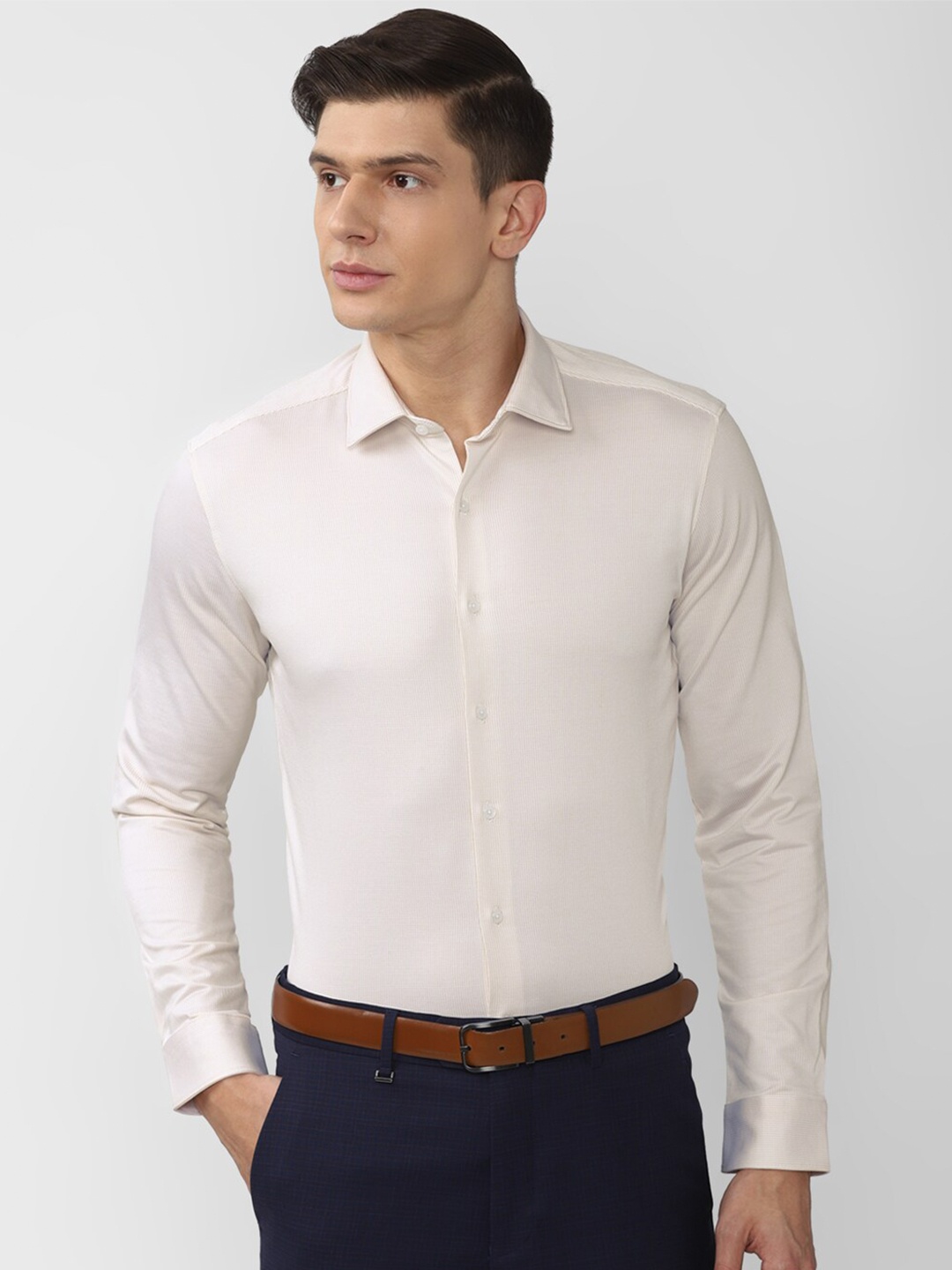 

Van Heusen Men Cream-Coloured Slim Fit Formal Shirt