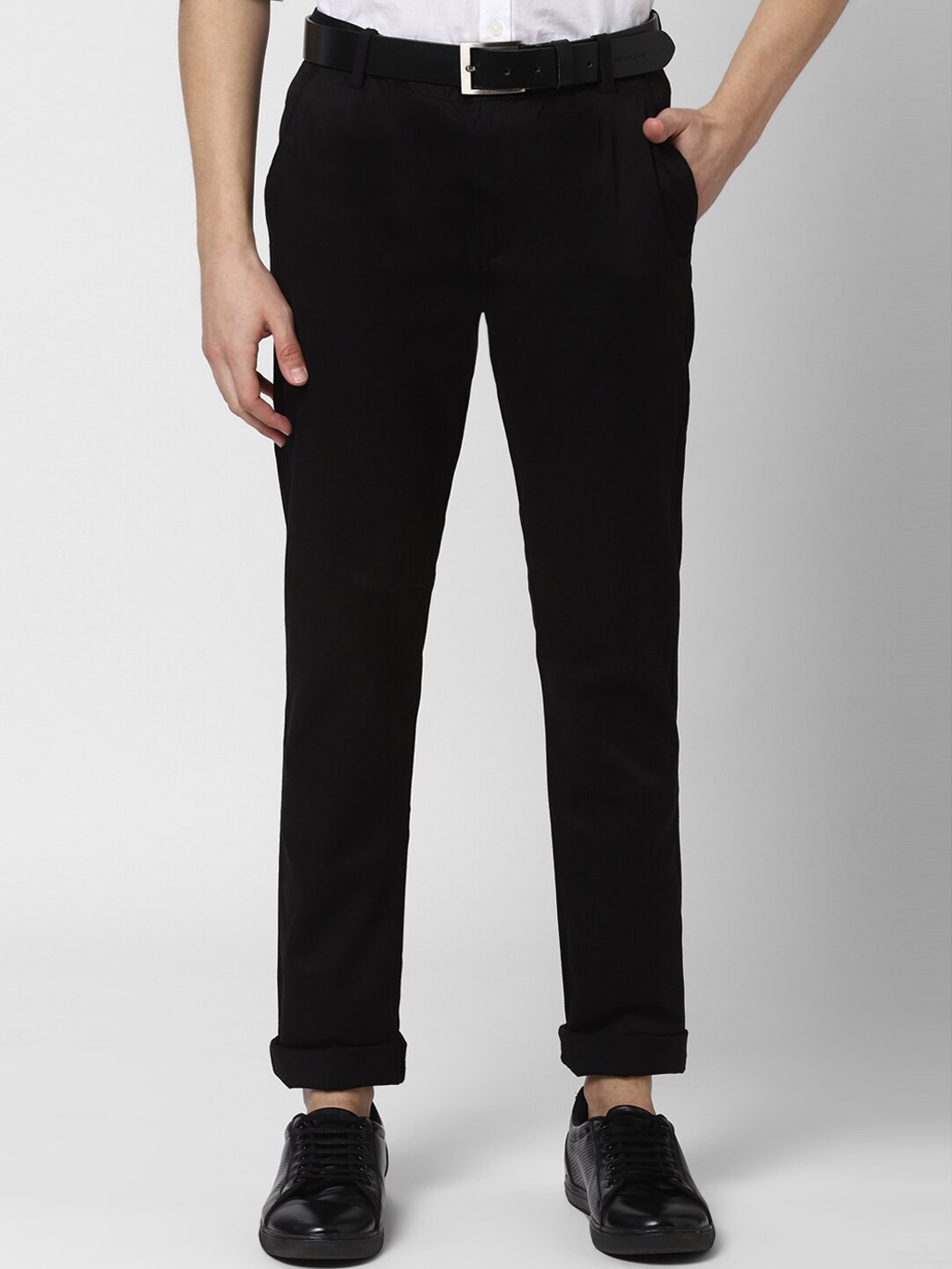 

Peter England Casuals Men Black Solid Slim Fit Trousers