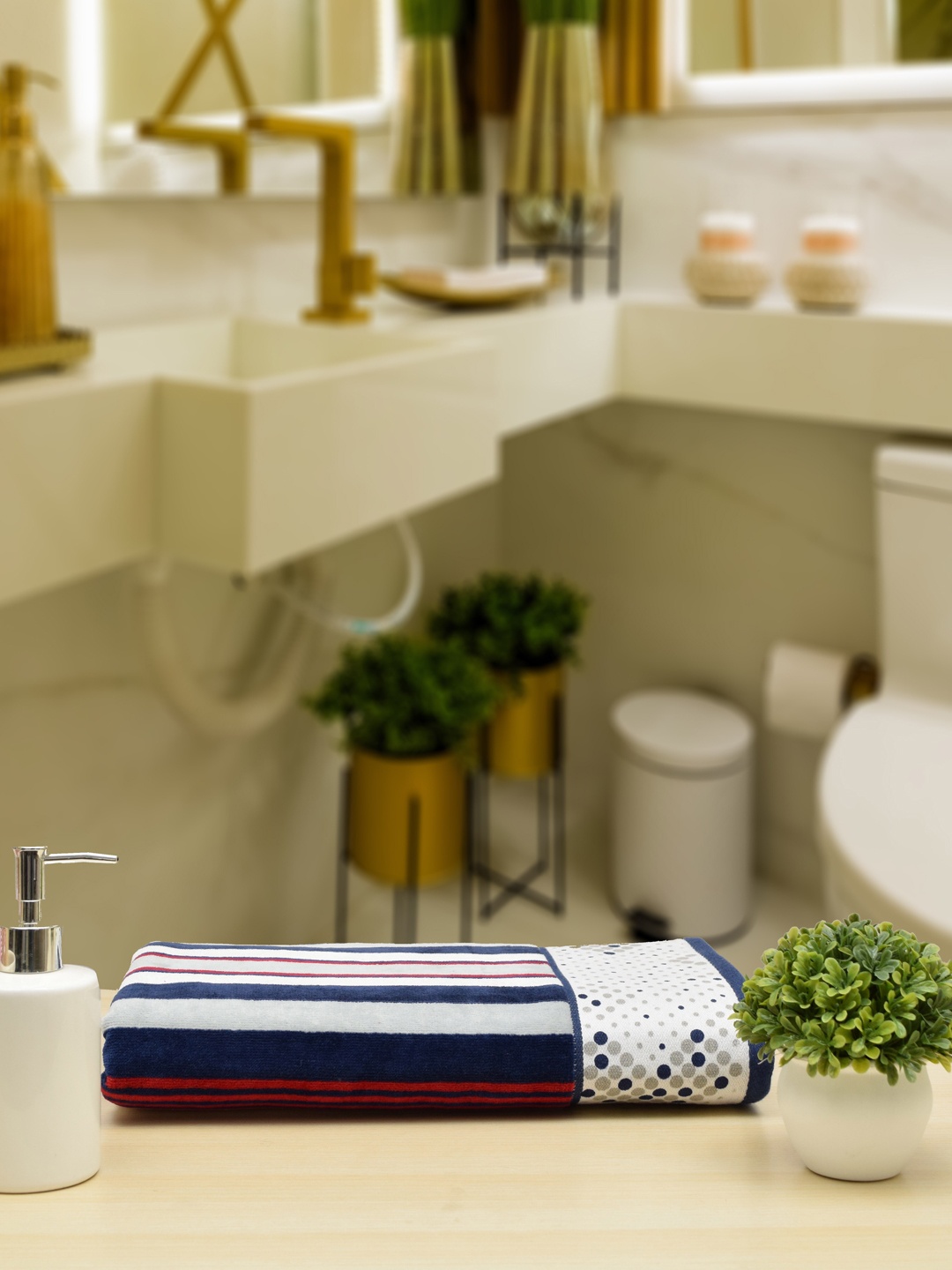 

RANGOLI Navy Blue & White Striped 450 GSM Pure Cotton Bath Towel