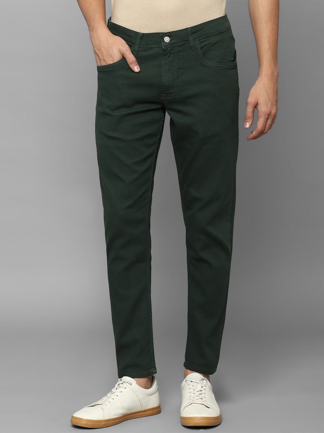 

Allen Solly Sport Men Green Slim Fit Jeans