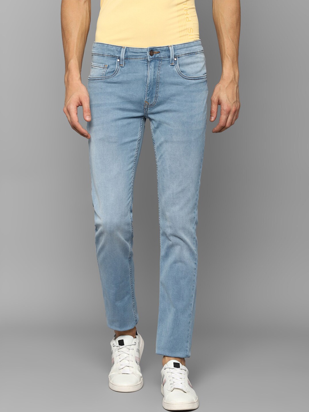 

Louis Philippe Jeans Men Blue Slim Fit Light Fade Jeans