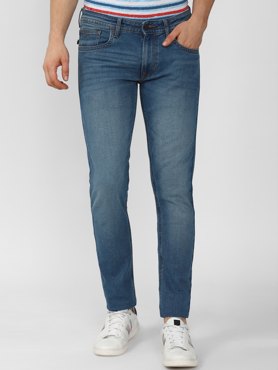

Peter England Casuals Men Blue Skinny Fit Heavy Fade Jeans