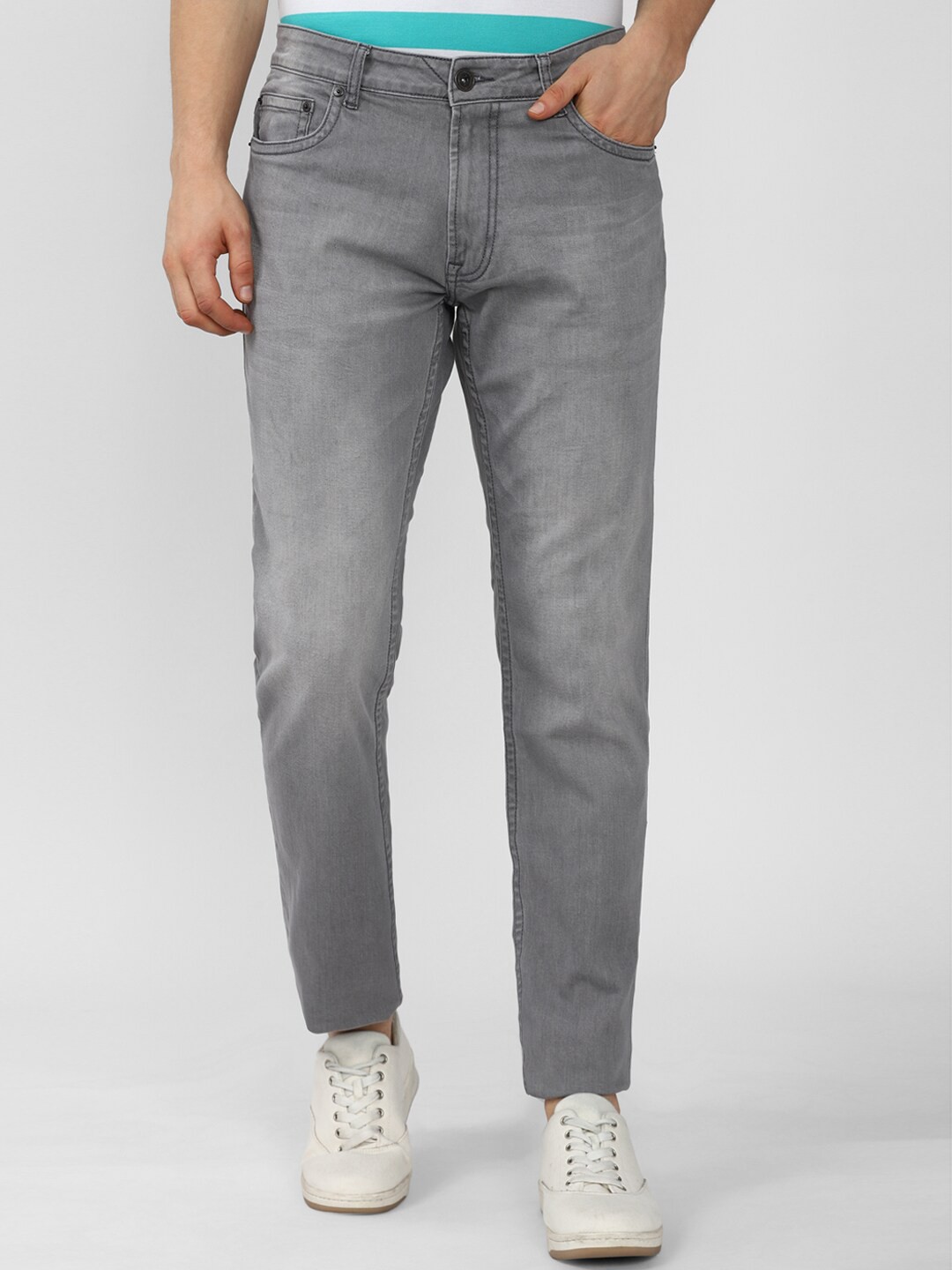

Peter England Casuals Men Grey Slim Fit Heavy Fade Jeans