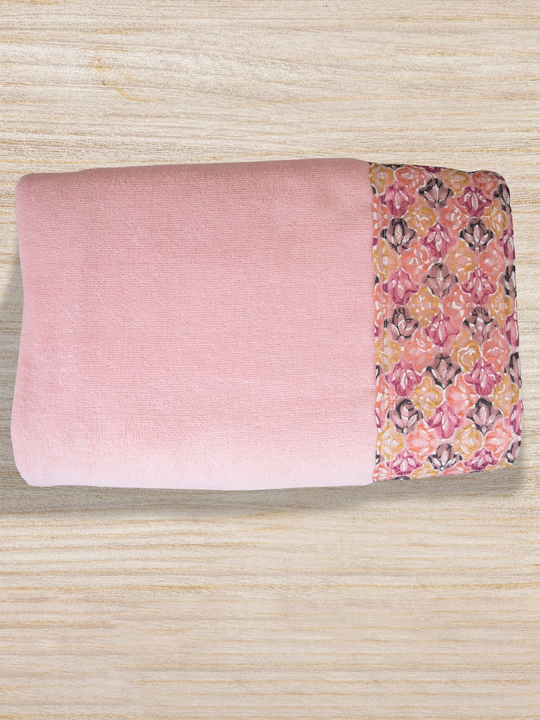 

RANGOLI Pink Solid 450 GSM Bath Towel