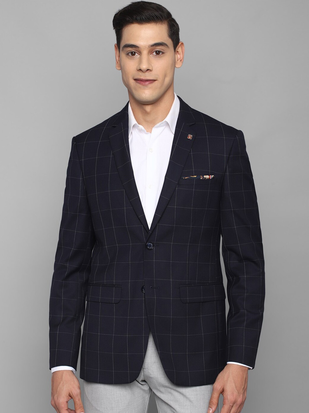 

Allen Solly Men Navy Blue Checked Slim-Fit Blazers