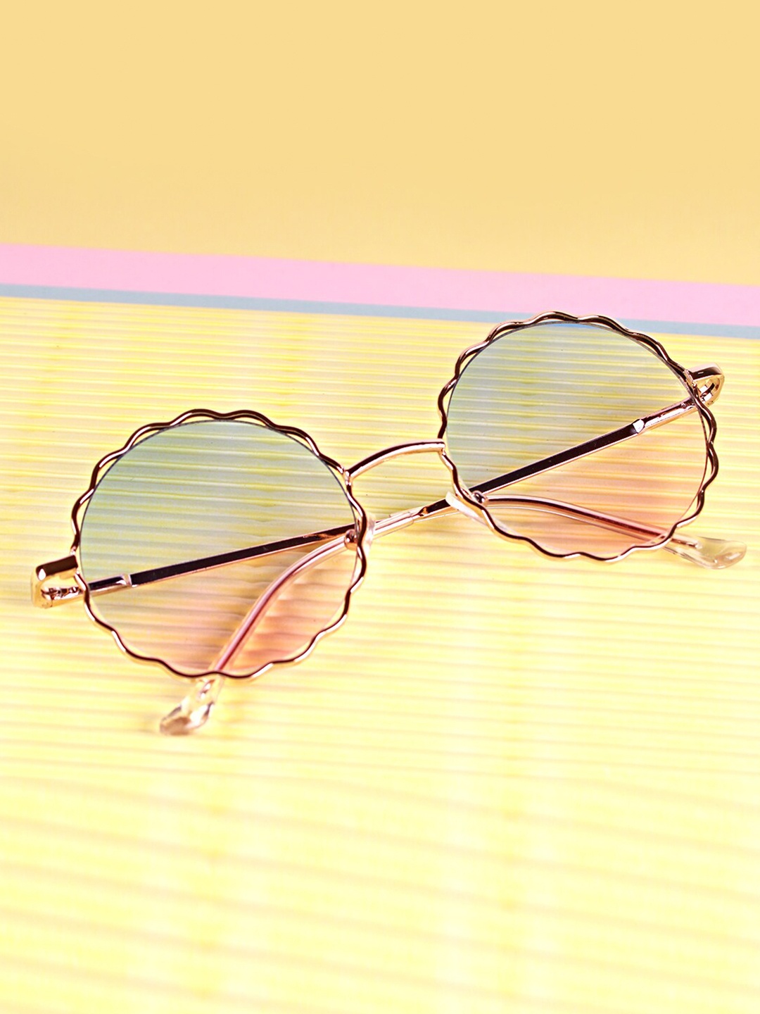 

DukieKooky Unisex Kids Pink Lens & Purple Round Sunglasses with UV Protected Lens