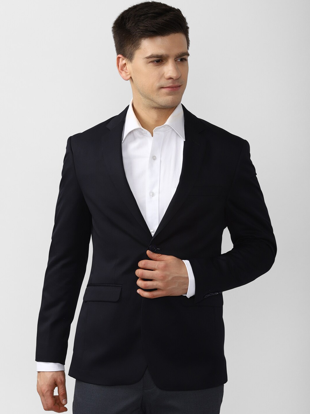 

Peter England Elite Men Navy Blue Solid Single-Breasted Slim-Fit Formal Blazer