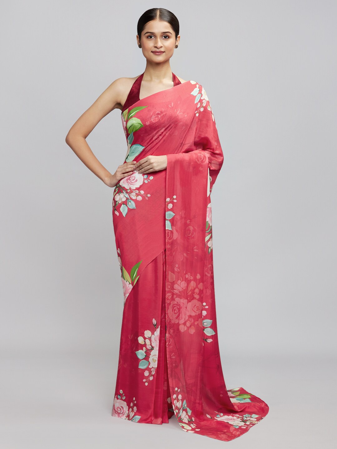 

navyasa Women Red & White Liva Organza Floral Printed Saree With Unstitched Blouse Piece