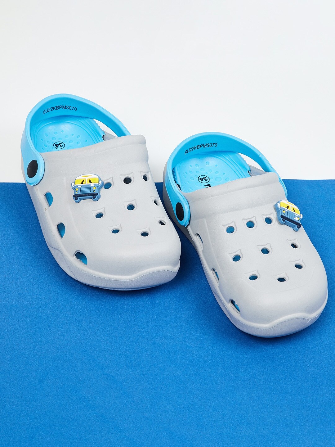 

max Boys Grey & Blue Clogs Sandals