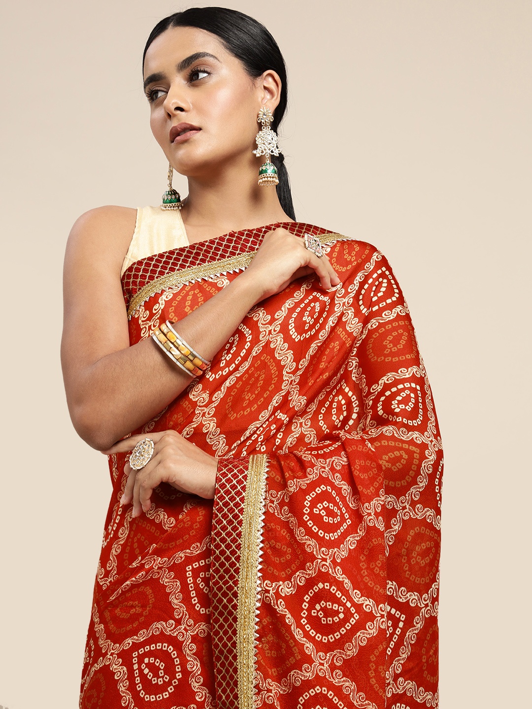 

SANGAM PRINTS Red & White Bandhani Jacquard Work Saree
