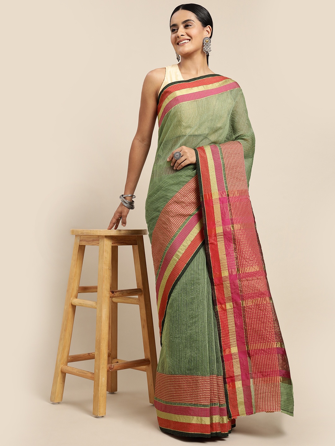 

SANGAM PRINTS Green & Gold Checked Zari Pure Cotton Saree