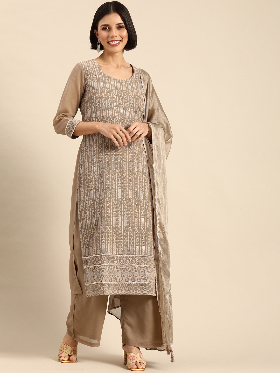 

Anouk Women Beige Ethnic Motifs Embroidered Gotta Patti Kurta with Palazzos & Dupatta