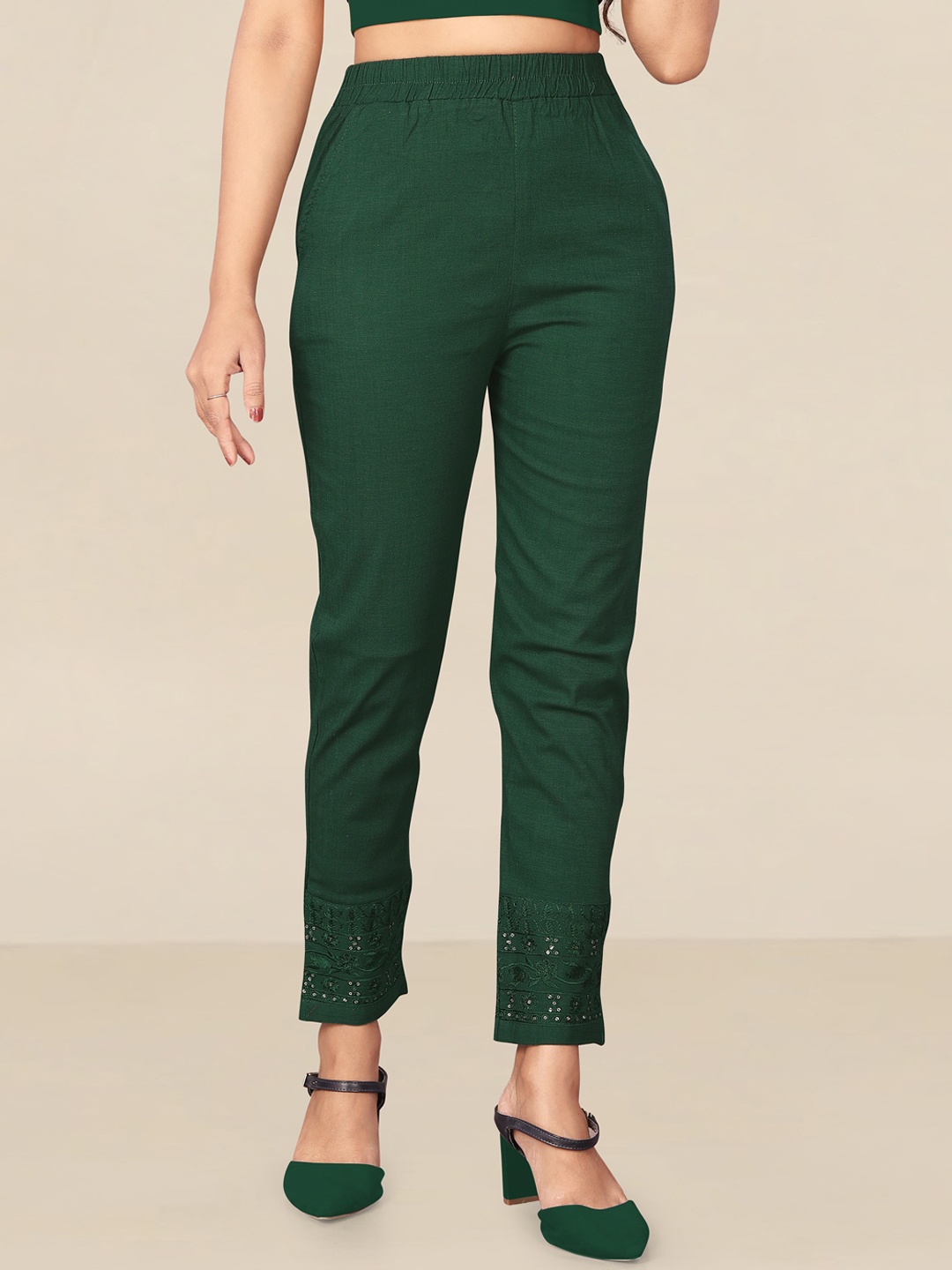 

UNITED LIBERTY Women Green Relaxed Easy Wash Regular Fit Trousers