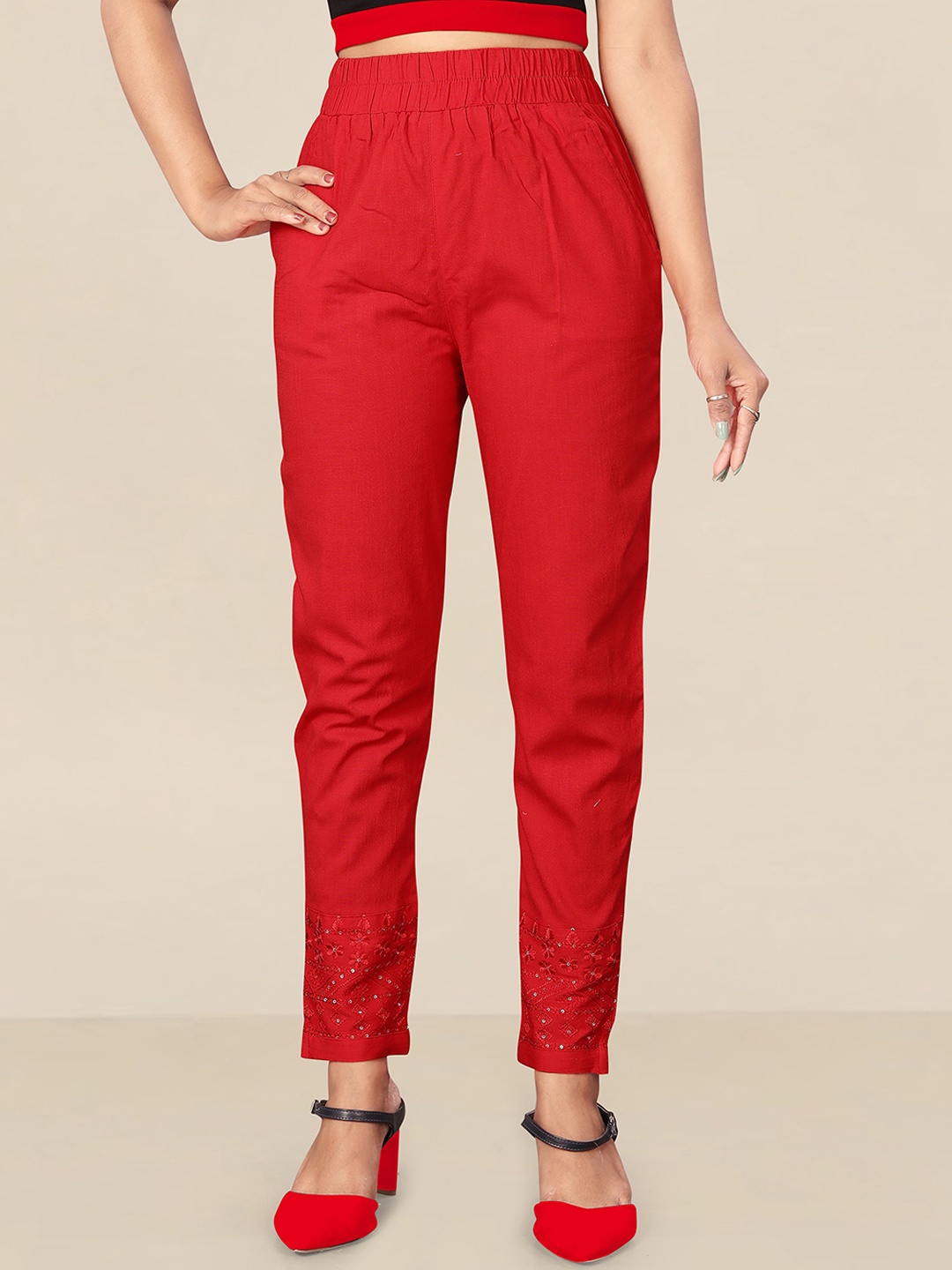 

UNITED LIBERTY Women Red Printed Stretchable Relaxed Easy Wash Trousers