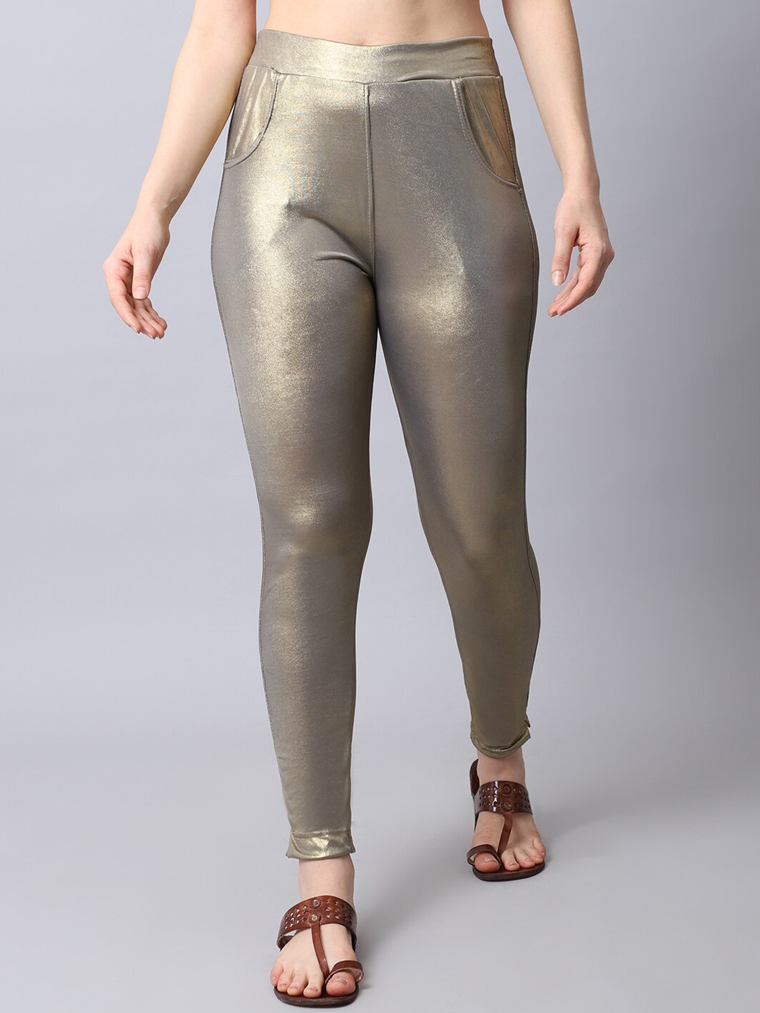 

TAG 7 Women Copper Shimmer Solid Kurti Pant