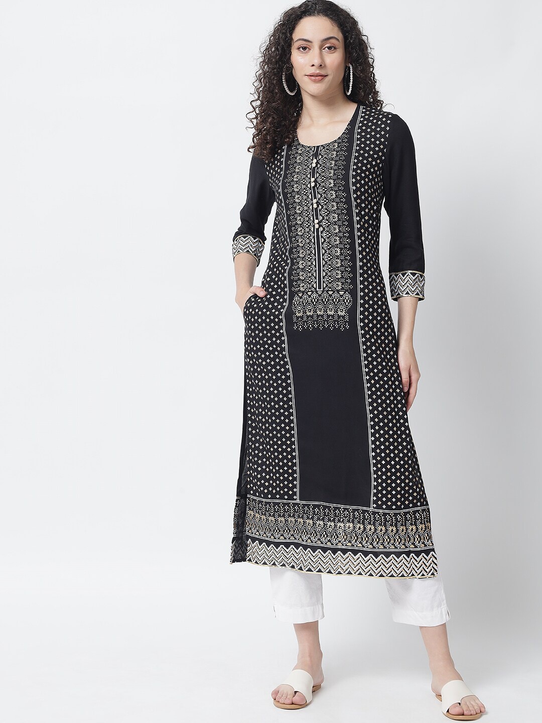 

Tulsattva Women Black Geometric Block Print Kurta