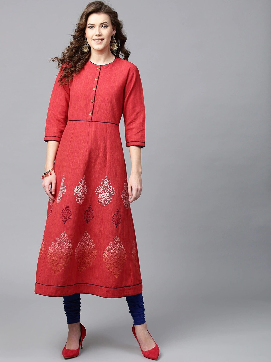 

Tulsattva Women Red Ethnic Motifs Printed Block Print Kurta
