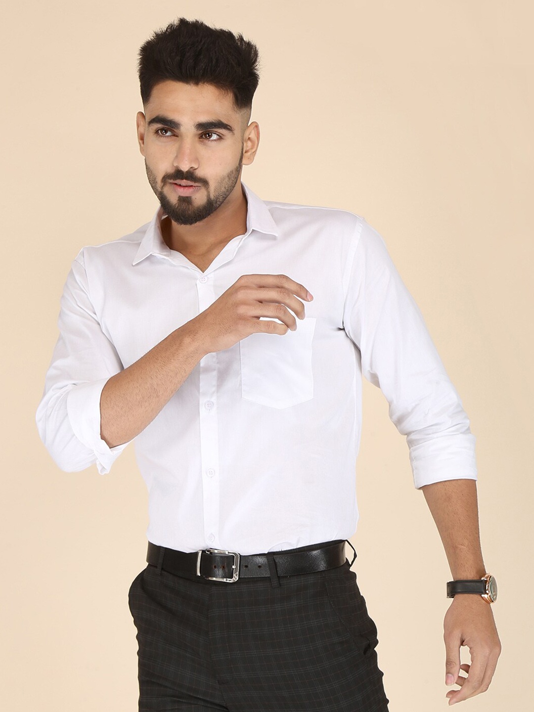 

FUBAR Men White Solid Cotton Casual Shirt