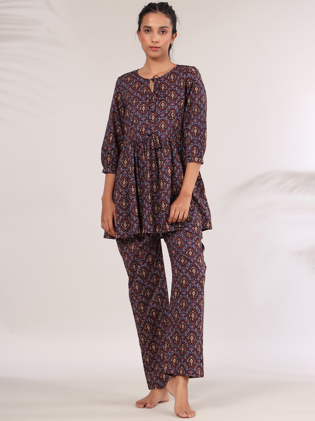

JISORA Women Blue & Red Printed Night Suit