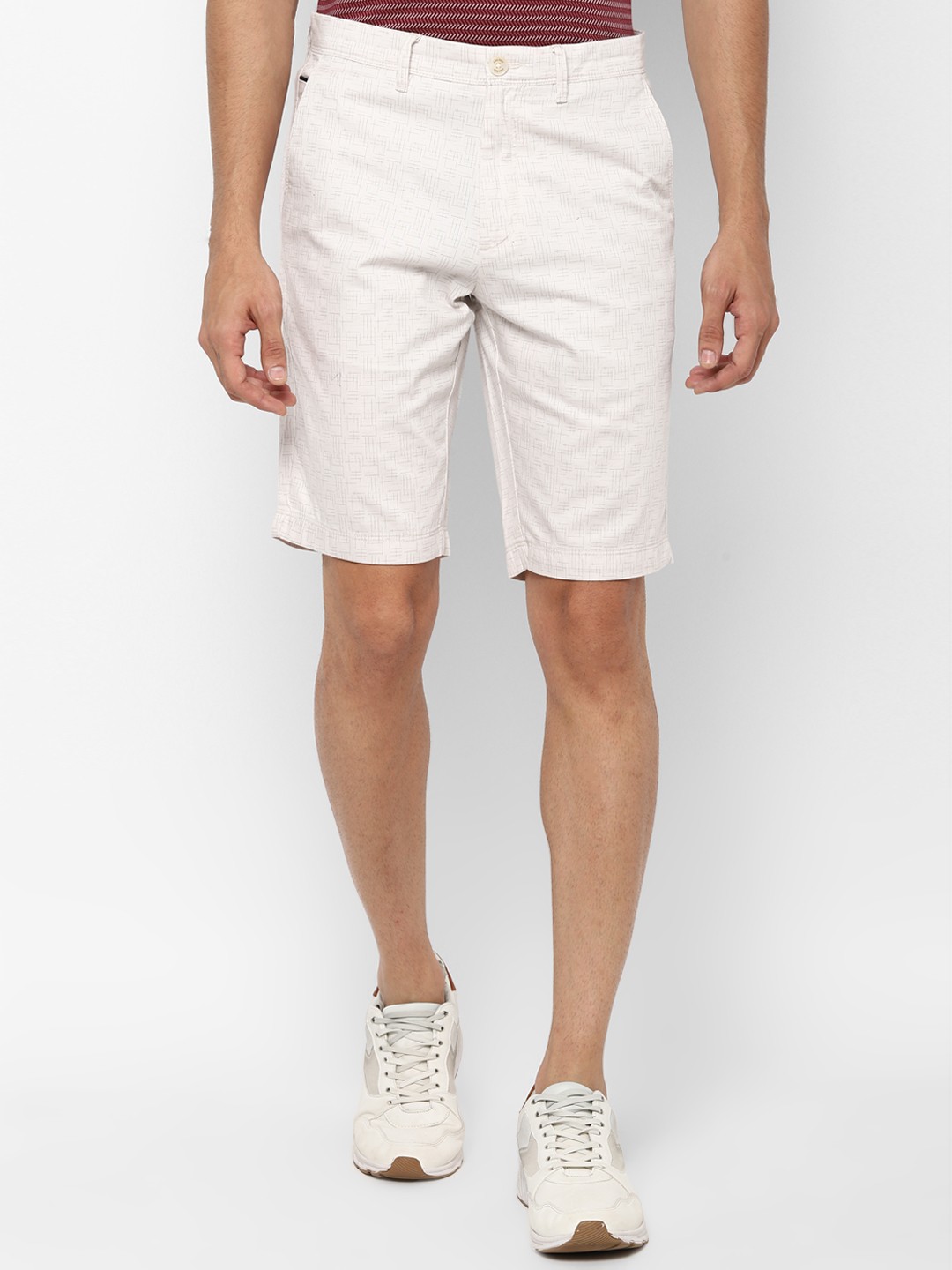 

Allen Solly Men White Printed Slim Fit Shorts