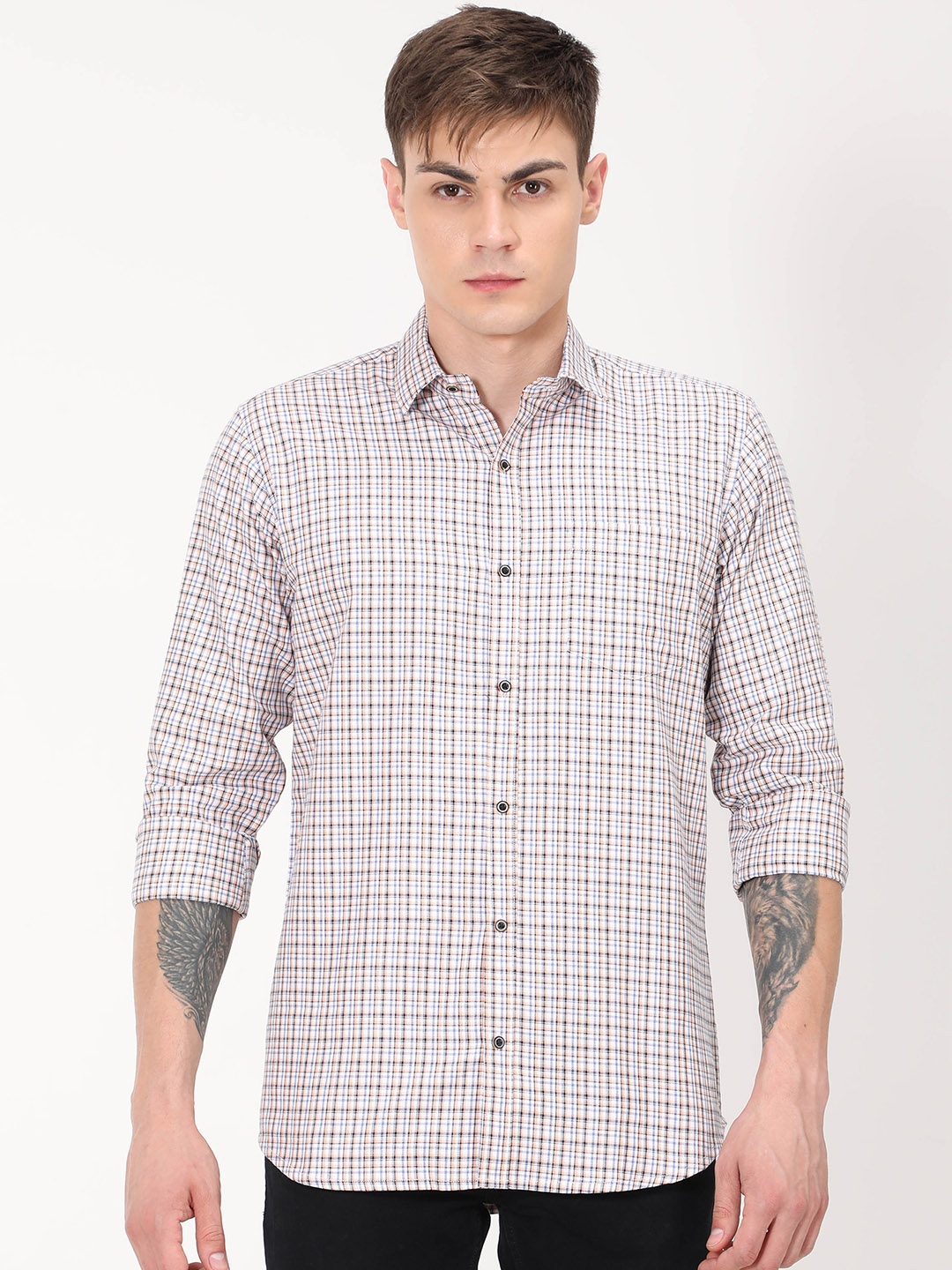 

PLATYPUSS Men White Checked Cotton Modern Casual Shirt