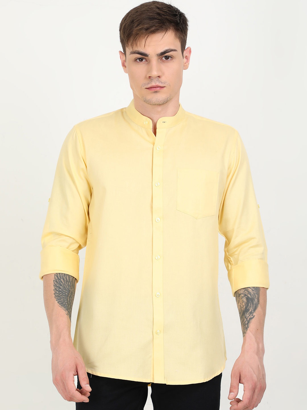 

PLATYPUSS Men Yellow Solid Cotton Modern Casual Shirt