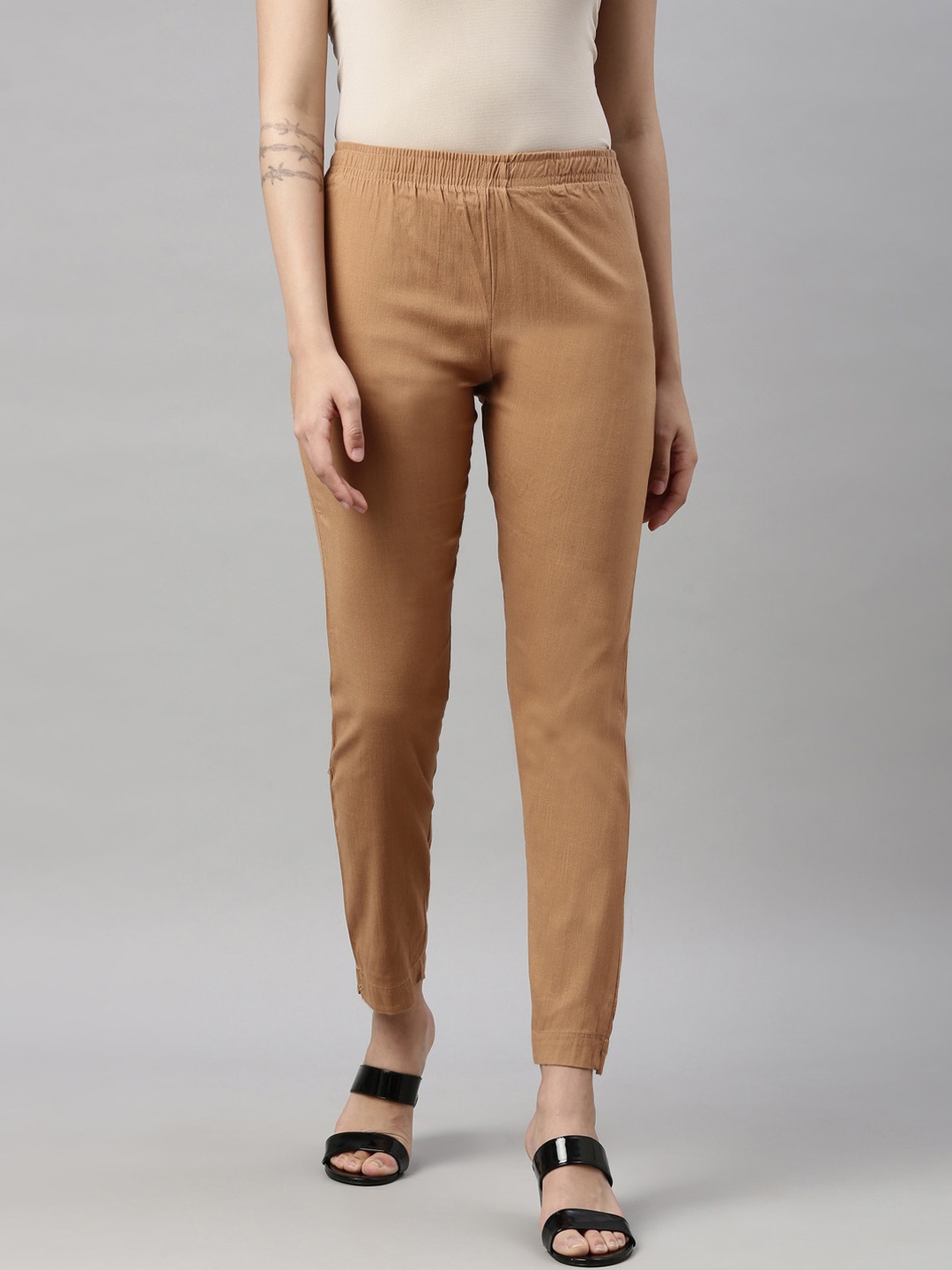 

GOLDSTROMS Women Khaki Cigarette Trouser