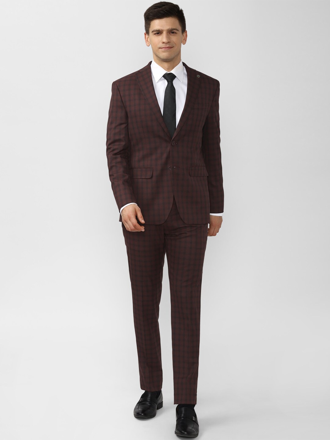 

Peter England Elite Men Brown Checked 2 -Piece Formal Suit