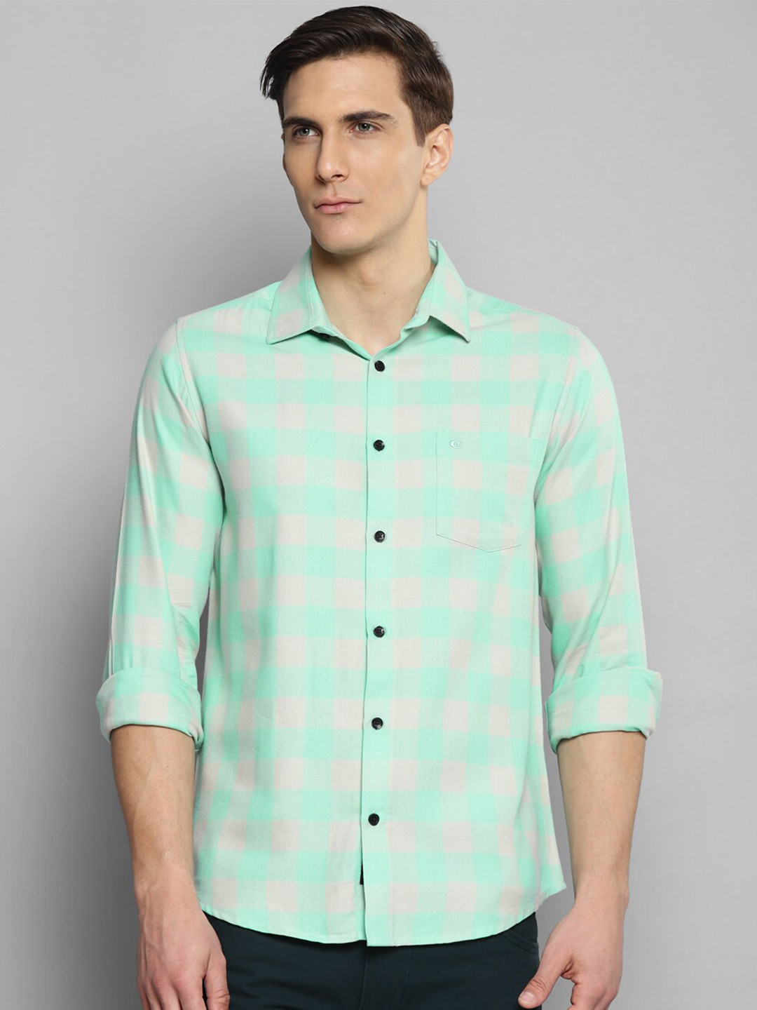 

Allen Cooper Men Green Buffalo Checked Smart Slim Fit Casual Shirt