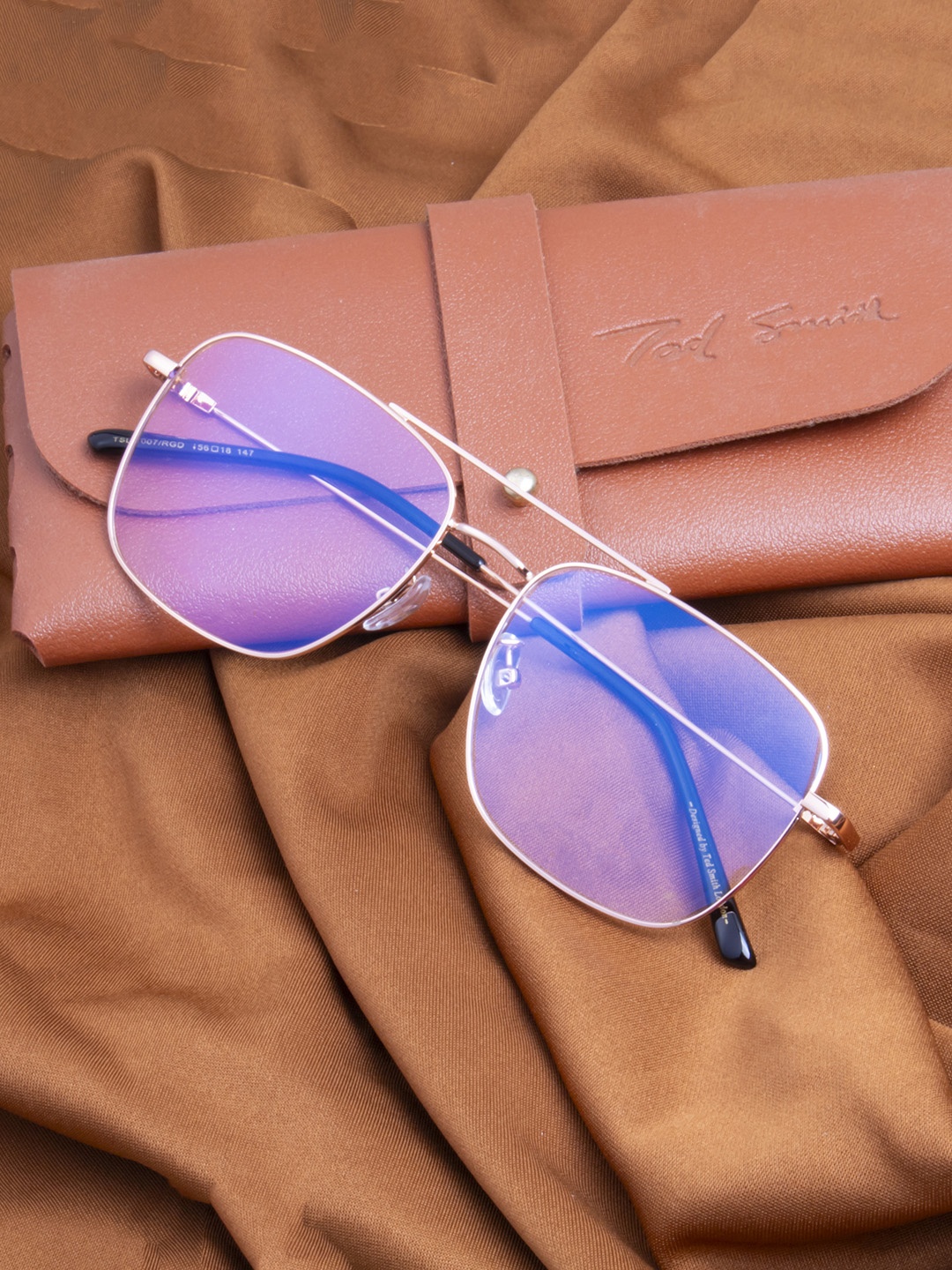 

Ted Smith Unisex Gold-Toned & Black Full Rim Aviator Frames Eyeglasses