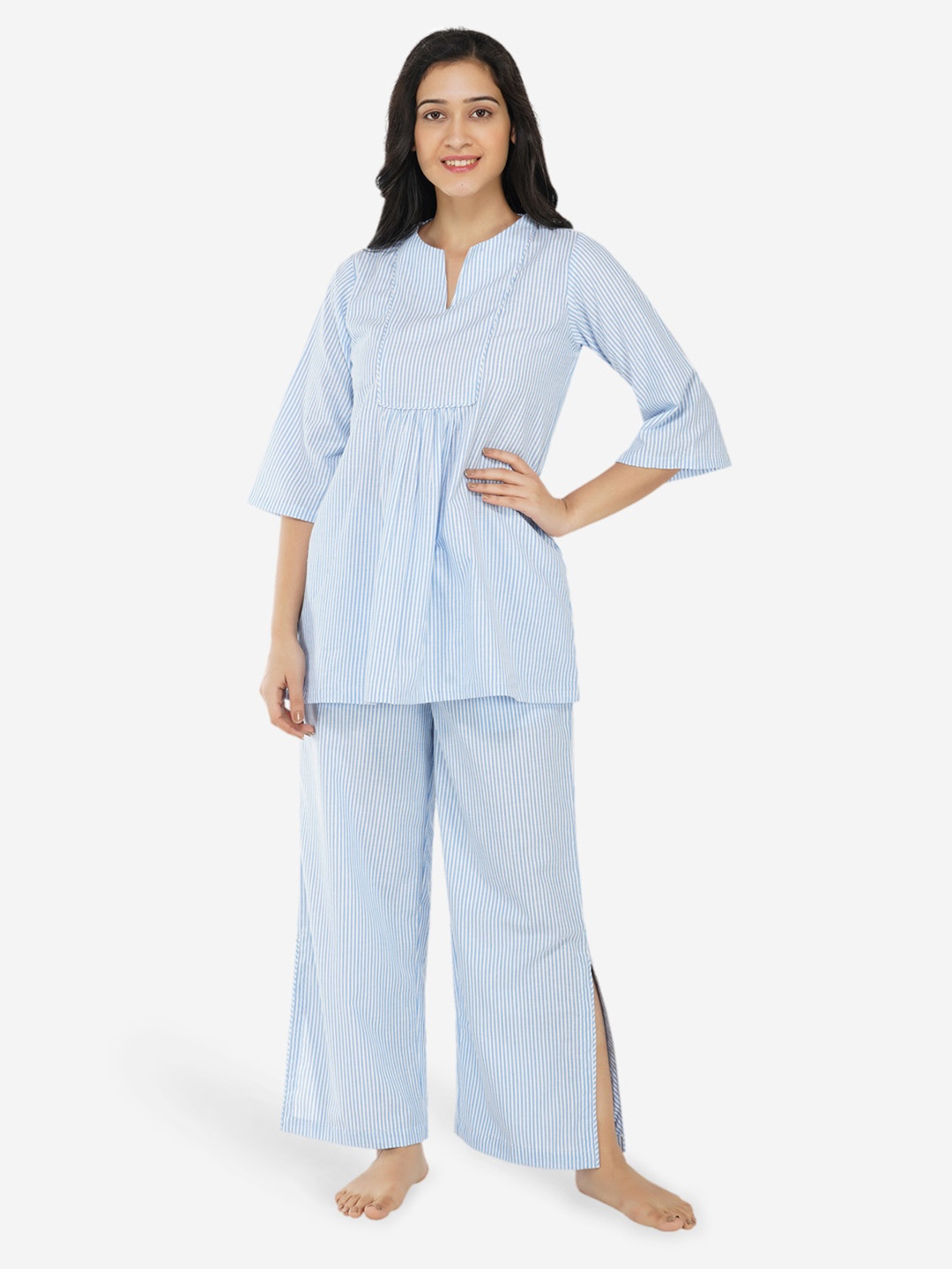 

ARTEMIS Women Blue & White Printed Night suit