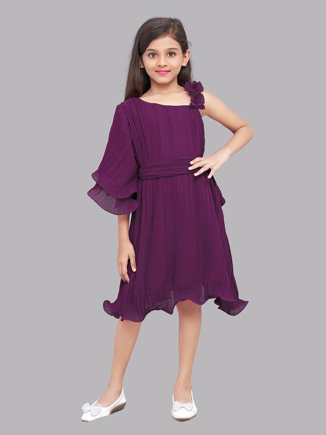 

Pink Chick Girls Burgundy Georgette Pleated One Shoulder Midi Dress